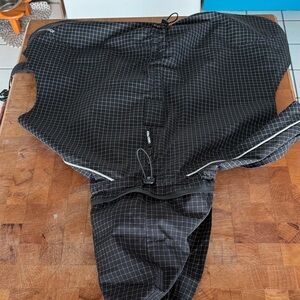 Canada pooch size 20 Grid Pattern Jacket, new